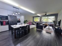 Blk 426C Floral Spring @ Yishun (Yishun), HDB 5 Rooms #579554281
